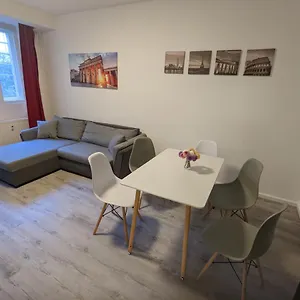 Modern Apt, New And Exclusive, Fast Wifi, Tv Apartment